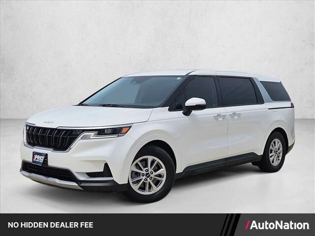 2023 Kia Carnival LX