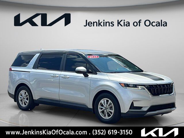 2023 Kia Carnival LX Seat Package