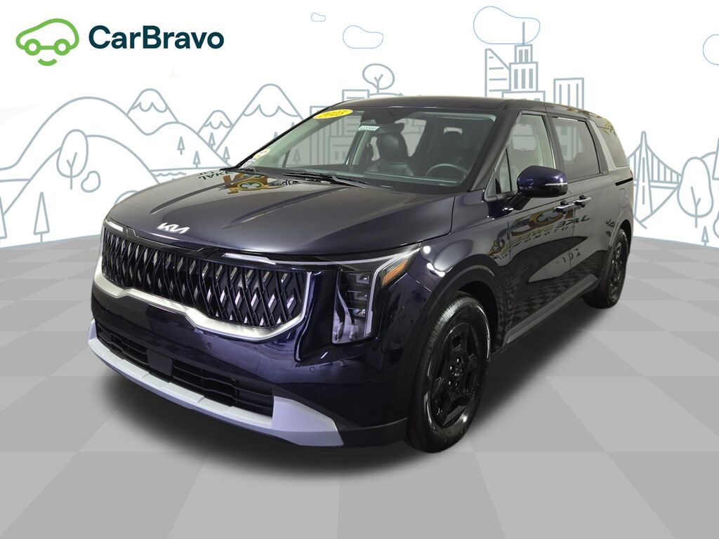 2025 Kia Carnival LXS — photo 1 of 6