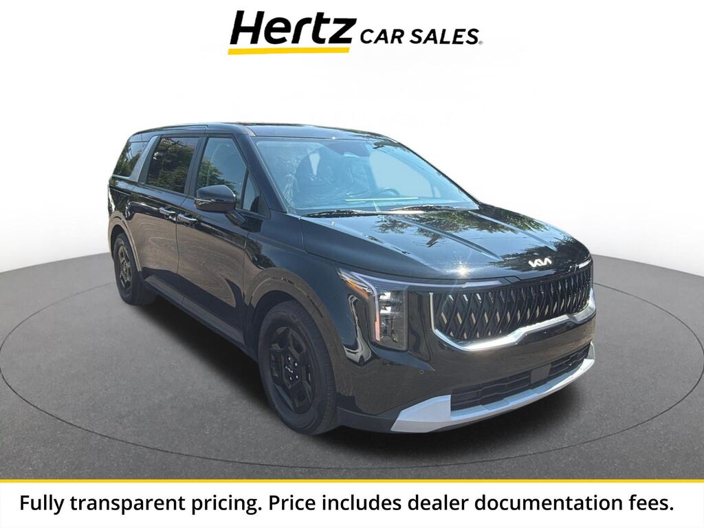 2026 Kia Carnival LXS — photo 1 of 14