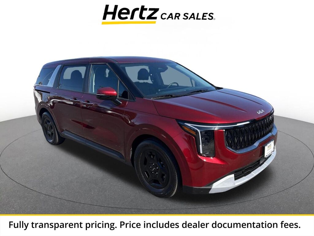 2026 Kia Carnival LXS — photo 1 of 13