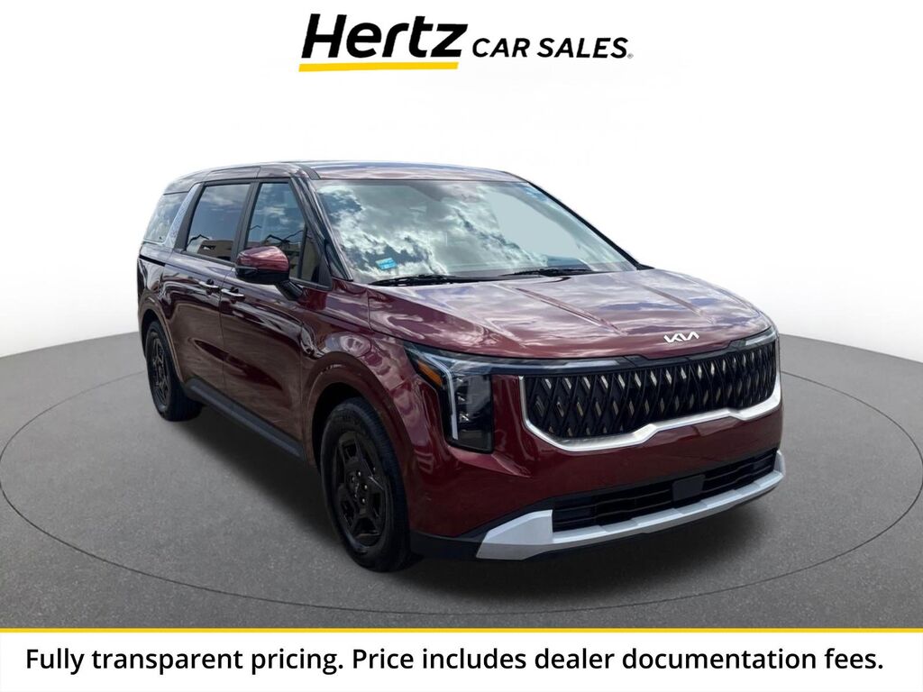 2026 Kia Carnival LXS — photo 1 of 13
