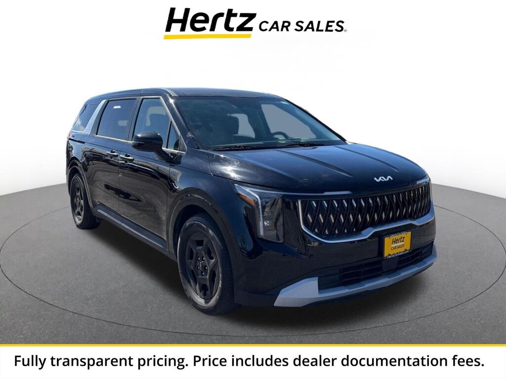 2026 Kia Carnival LXS — photo 1 of 1