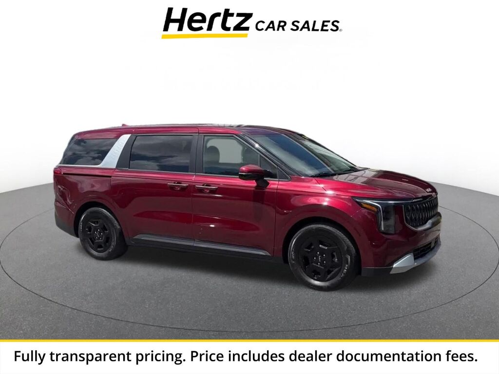 2026 Kia Carnival LXS — photo 1 of 13