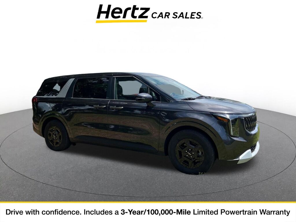 2026 Kia Carnival LXS — photo 1 of 11