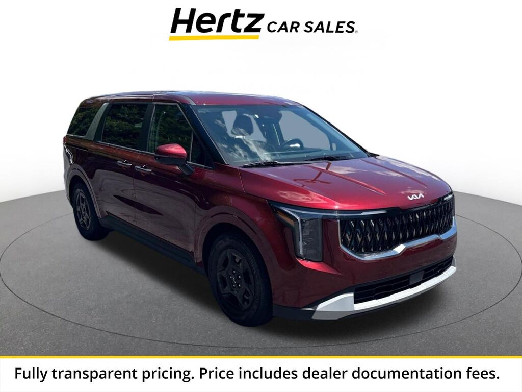 2026 Kia Carnival LXS — photo 1 of 13