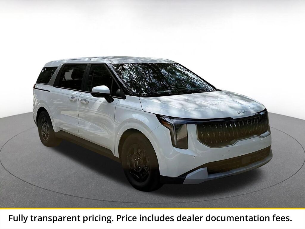 2026 Kia Carnival LXS — photo 1 of 1