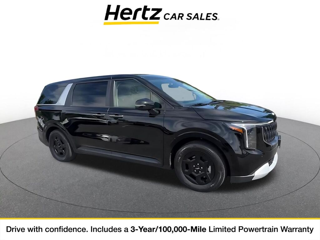 2026 Kia Carnival LXS — photo 1 of 11