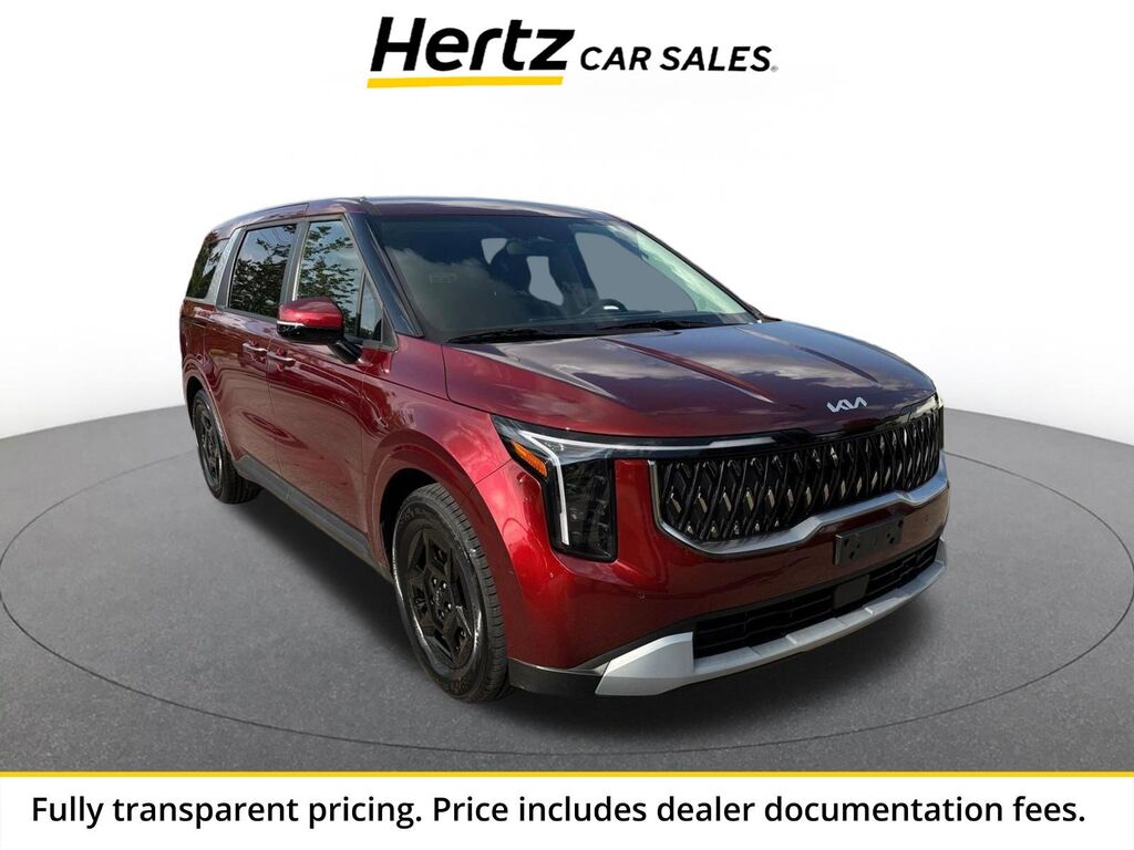 2026 Kia Carnival LXS — photo 1 of 13