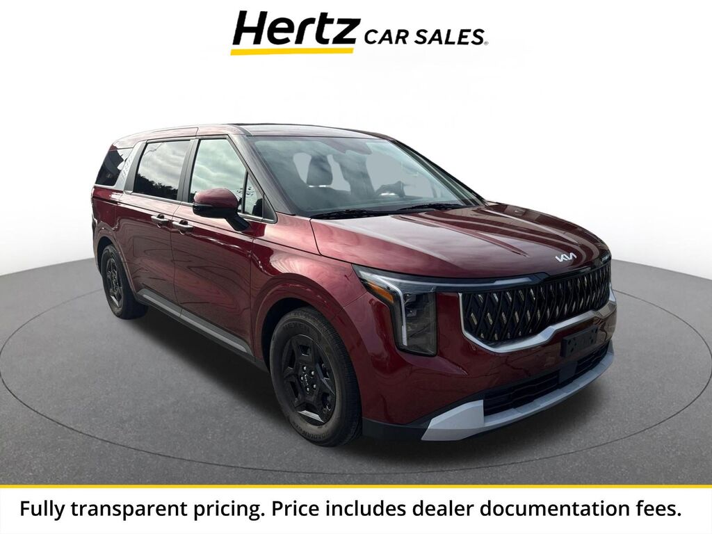 2026 Kia Carnival LXS — photo 1 of 13