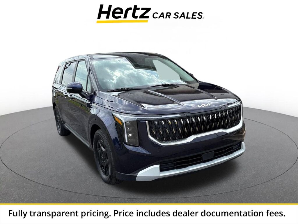 2026 Kia Carnival LXS — photo 1 of 13