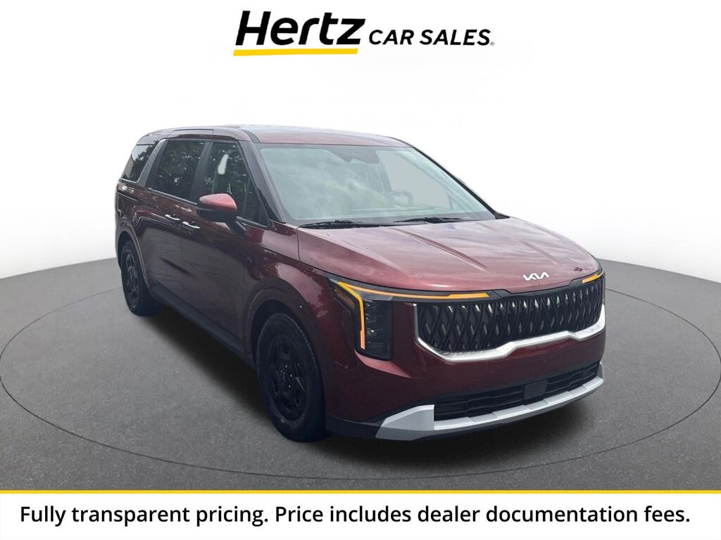 2026 Kia Carnival LXS — photo 1 of 13