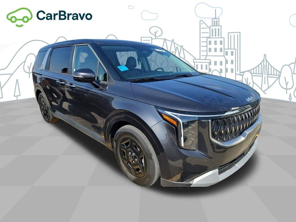 2025 Kia Carnival LXS — photo 1 of 6