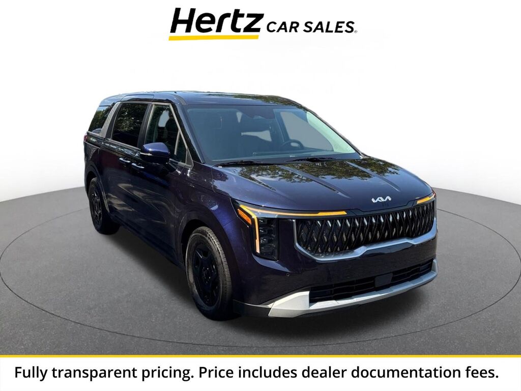 2026 Kia Carnival LXS — photo 1 of 13