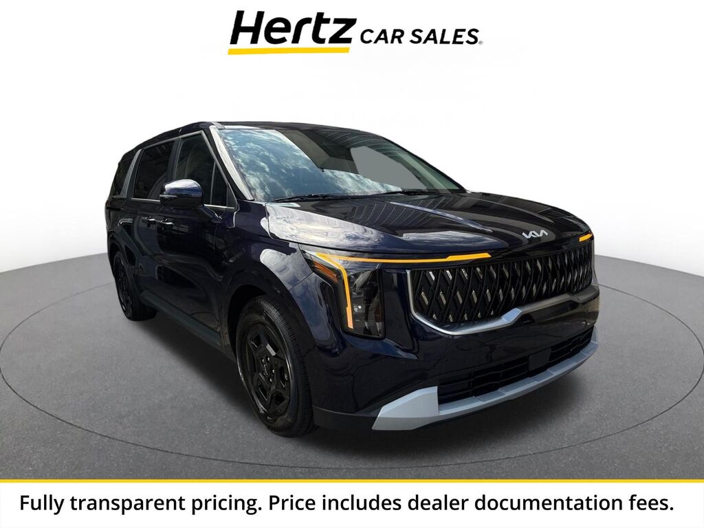 2026 Kia Carnival LXS — photo 1 of 13