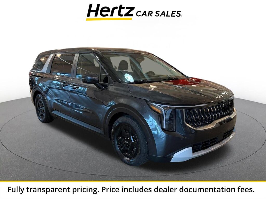 2026 Kia Carnival LXS — photo 1 of 1