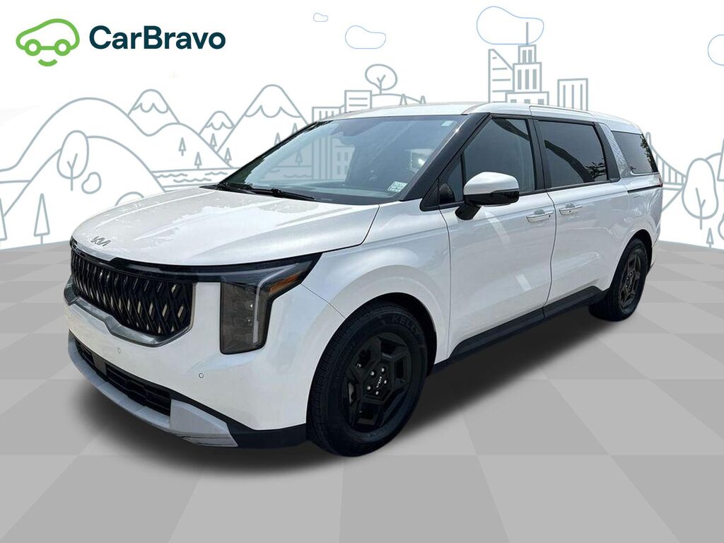 2025 Kia Carnival LXS — photo 1 of 6
