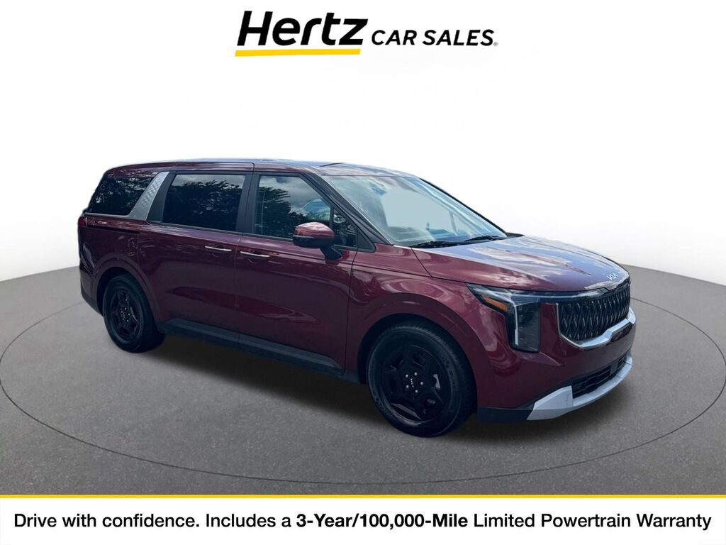 2026 Kia Carnival LXS — photo 1 of 11