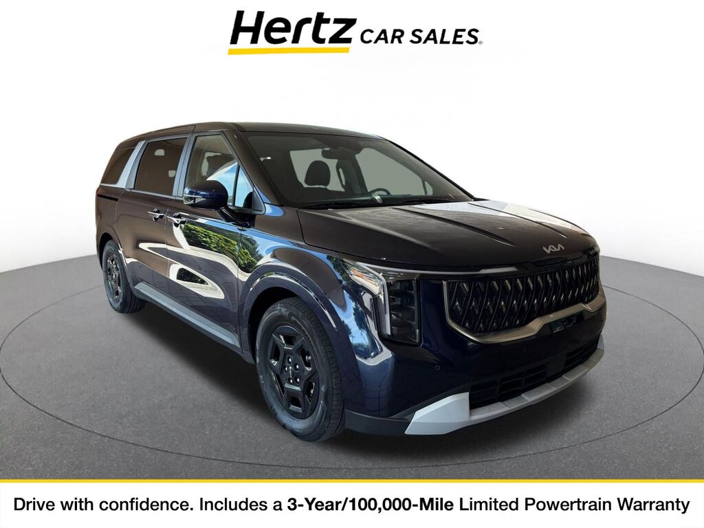 2026 Kia Carnival LXS — photo 1 of 11