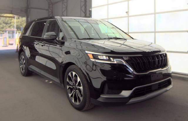 2024 Kia Carnival EX