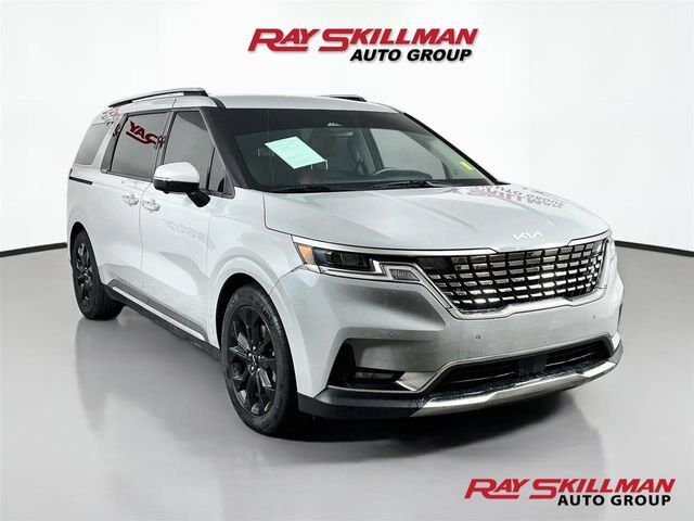 2024 Kia Carnival SX — photo 1 of 12