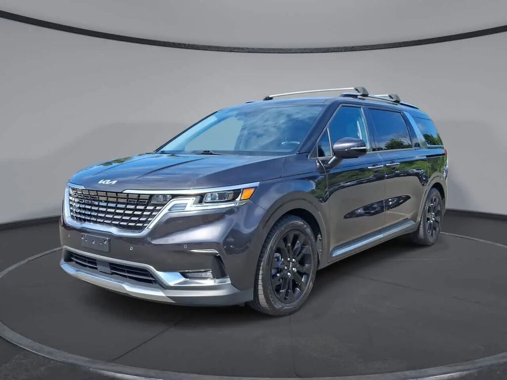 2022 Kia Carnival SX Prestige — photo 1 of 14