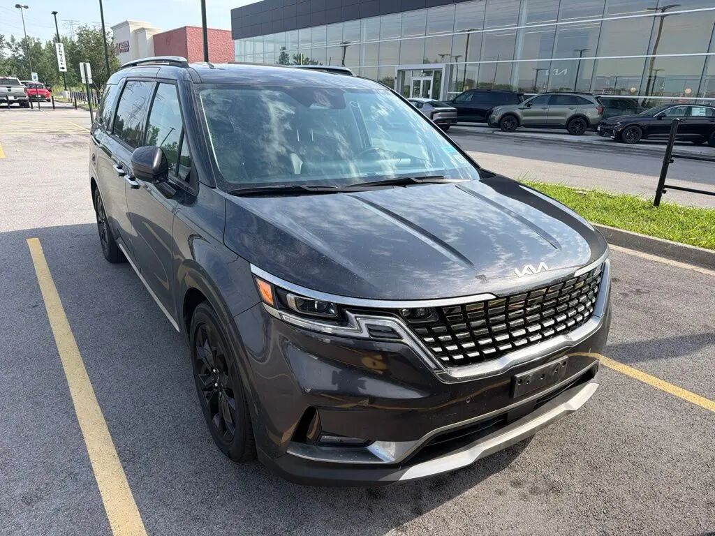 2024 Kia Carnival SX Prestige — photo 1 of 23