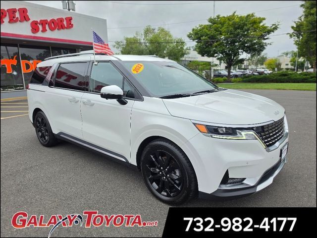 2022 Kia Carnival SX