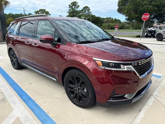 2024 Kia Carnival SX
