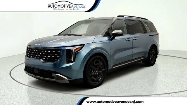 2025 Kia Carnival SX