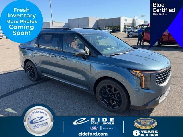 2025 Kia Carnival Hybrid SX
