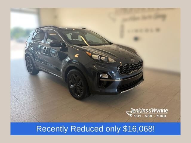2020 Kia Sportage S — photo 1 of 26