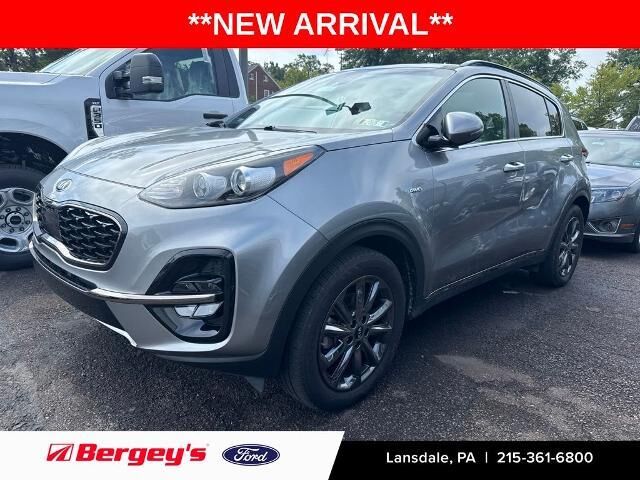 2020 Kia Sportage S — photo 1 of 37