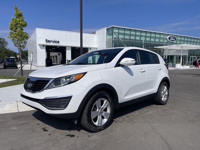 2013 Kia Sportage LX — photo 1 of 9
