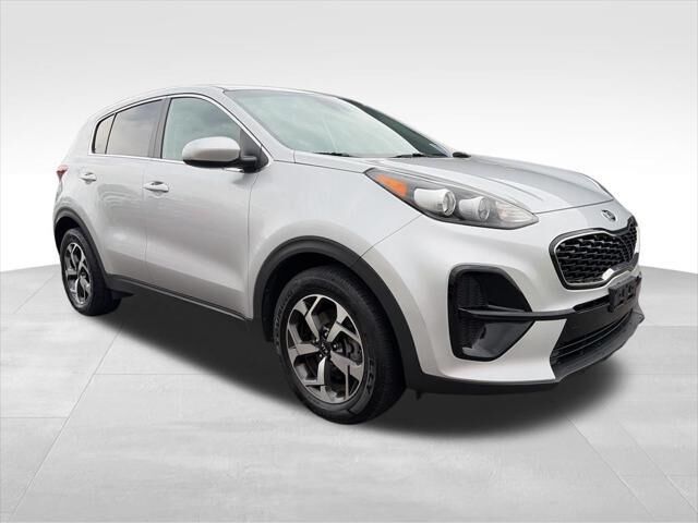 2020 Kia Sportage LX — photo 1 of 24