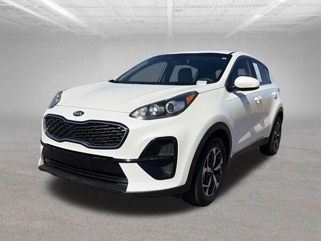 2022 Kia Sportage LX — photo 1 of 13