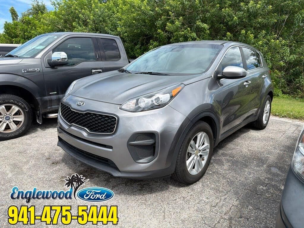 2017 Kia Sportage LX — photo 1 of 4