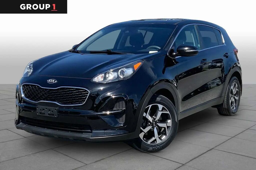2021 Kia Sportage LX — photo 1 of 12