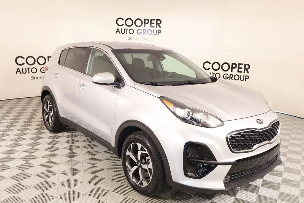 2022 Kia Sportage LX — photo 1 of 26