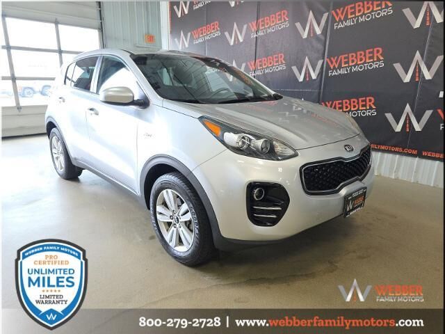 2017 Kia Sportage LX — photo 1 of 26