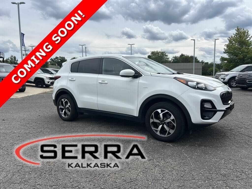 2020 Kia Sportage LX — photo 1 of 2