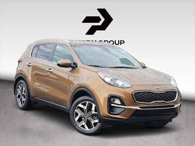 2021 Kia Sportage EX — photo 1 of 26