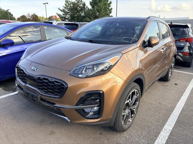 2021 Kia Sportage SX Turbo — photo 1 of 13