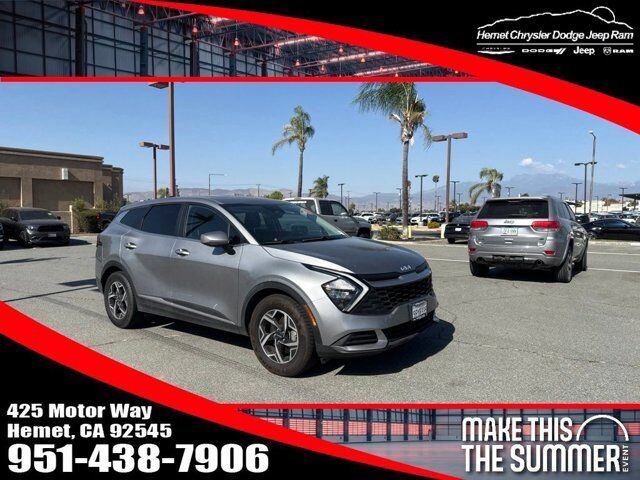 2023 Kia Sportage LX — photo 1 of 27