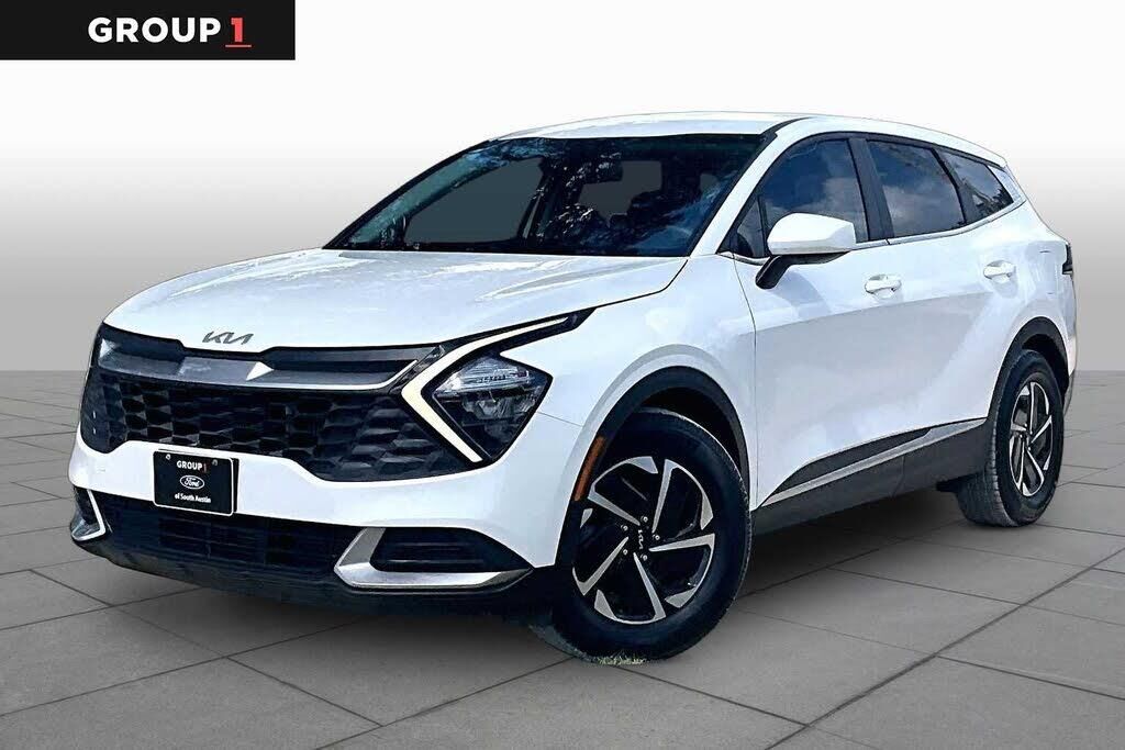 2023 Kia Sportage Hybrid LX — photo 1 of 1