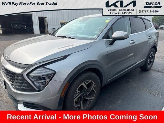 2024 Kia Sportage LX — photo 1 of 24