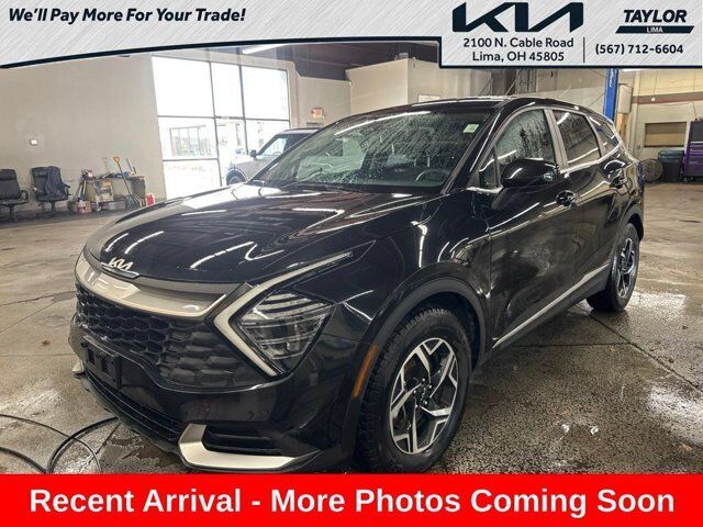 2024 Kia Sportage LX — photo 1 of 1