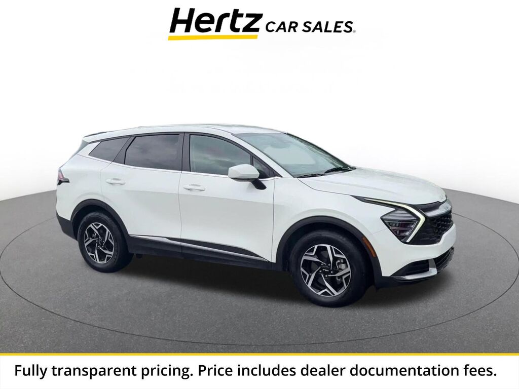 2025 Kia Sportage LX — photo 1 of 13