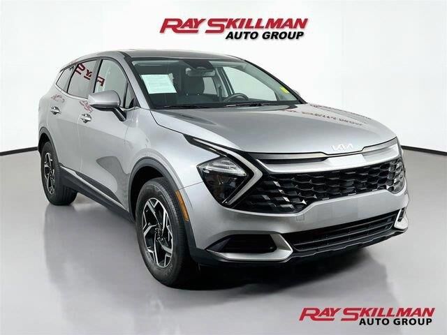 2023 Kia Sportage LX — photo 1 of 13