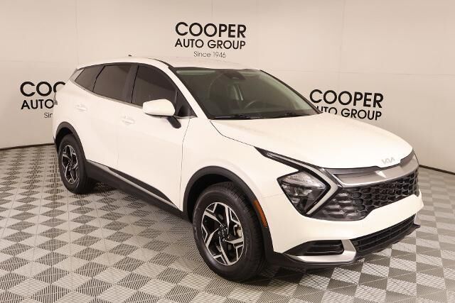 2023 Kia Sportage LX — photo 1 of 39